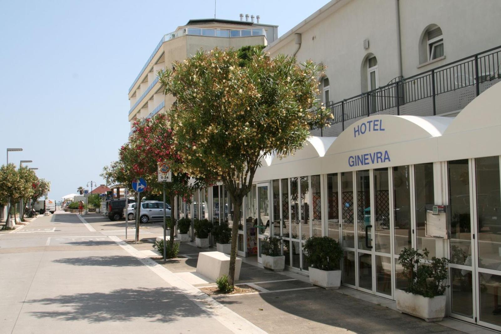 Hotel Ginevra Lido di Jesolo Exterior foto